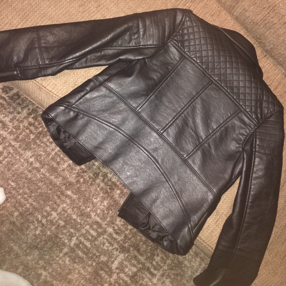 Womens Jacket - Picture 2 of 4