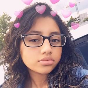 Meet your Posher, Veronica