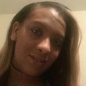 Meet your Posher, Cinaya