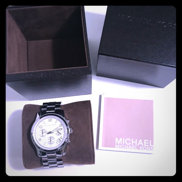 Michael Kors Watch - Picture 1 of 5
