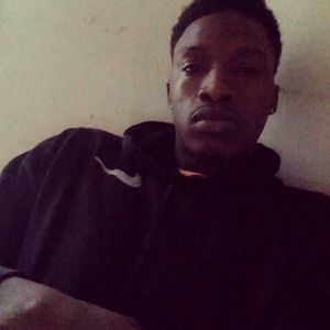 Meet your Posher, Devonte