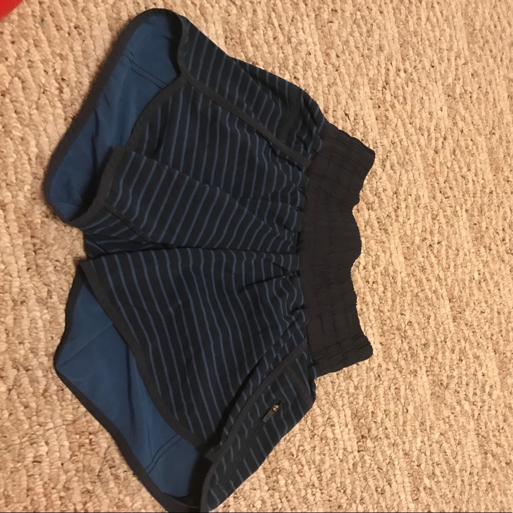 Lululemon running shorts, size 6