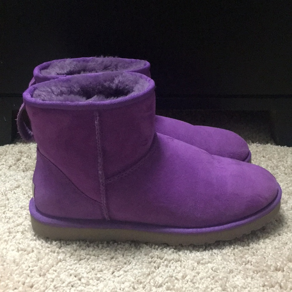 Women’s ankle Uggs