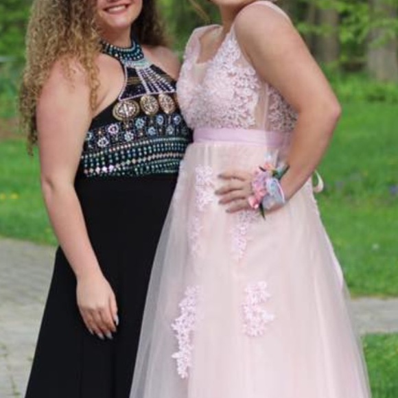 Pink prom dress - Picture 2 of 4