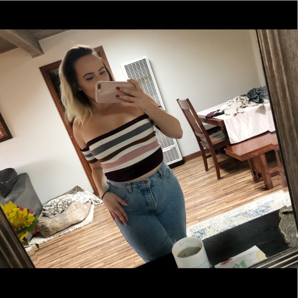 Striped Off Shoulder Crop Top 💖