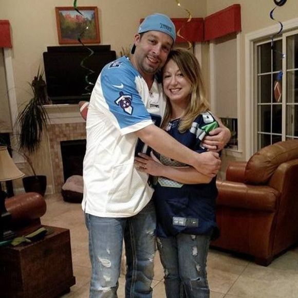 Meet your Posher, Cristina - Picture 1 of 1