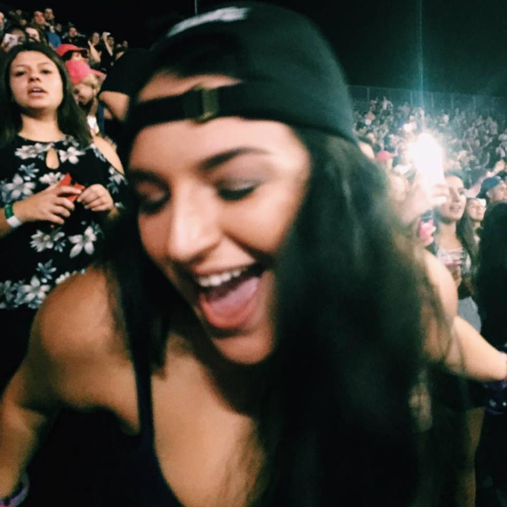 Meet your Posher, Lucy