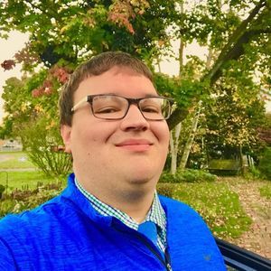 Meet your Posher, Ethan