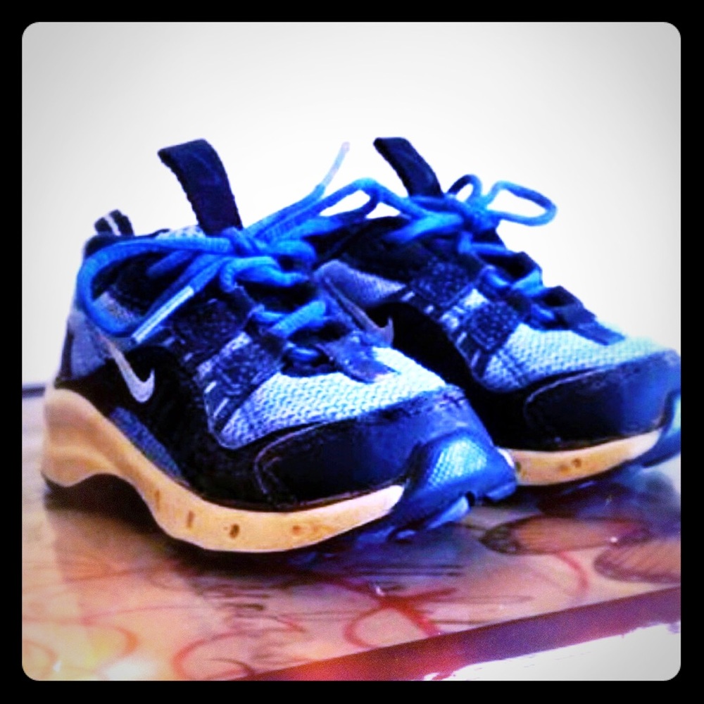 ❤️Baby Nike’s Size 5 ❤️