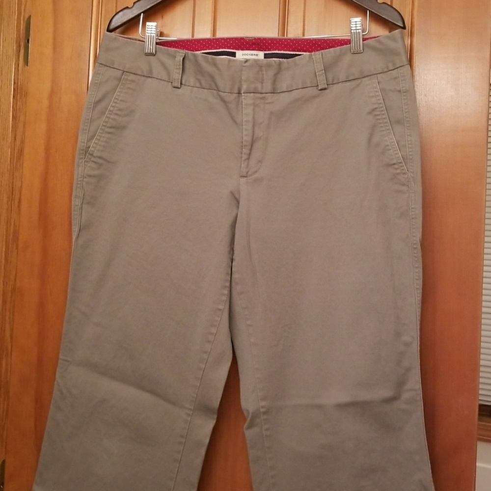 Dockers Flat Front Army Green Pants