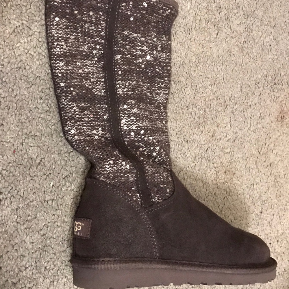 Size 6 uggs