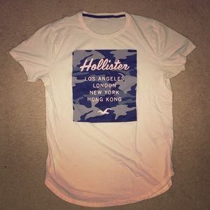 Hollister t-shirt