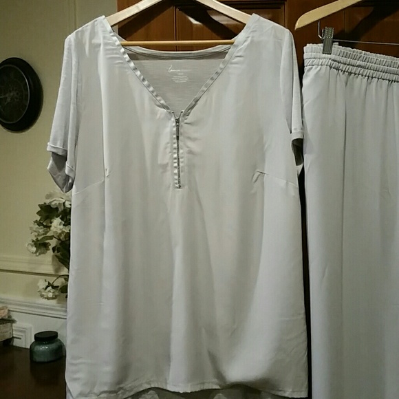 SOLD. LANE BRYANT GREY TWO PIECE PANTS SET - Picture 5 of 7