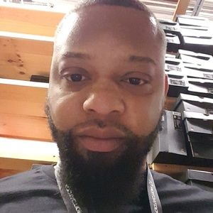 Meet your Posher, Antonio