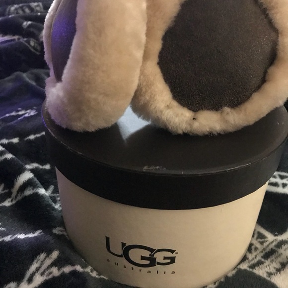 UGGS earmuffs