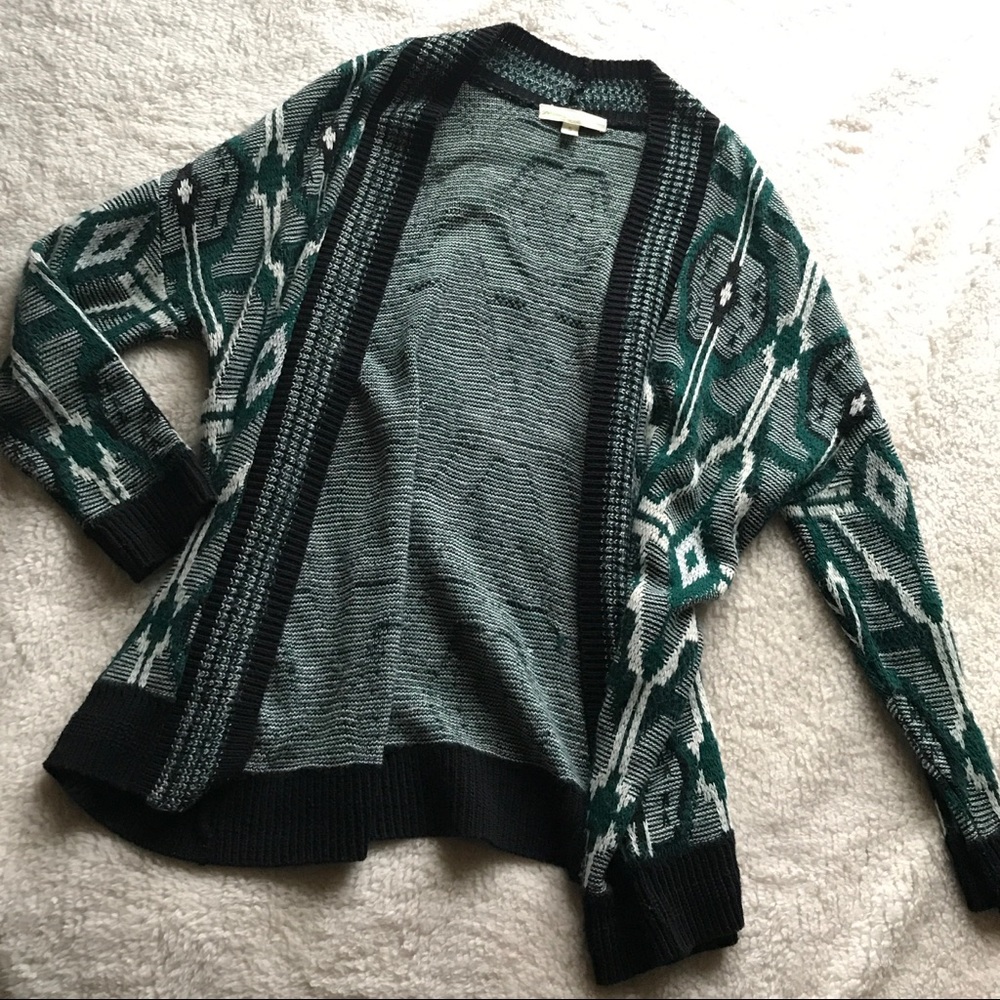 Unique Green Pattern Cartigan