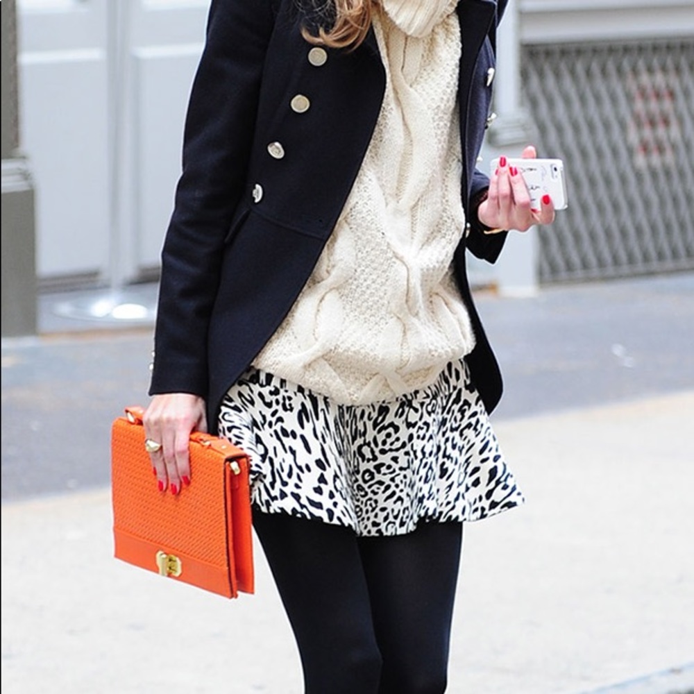 Zara snow leopard skirt (M)