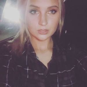 Meet your Posher, Lexi