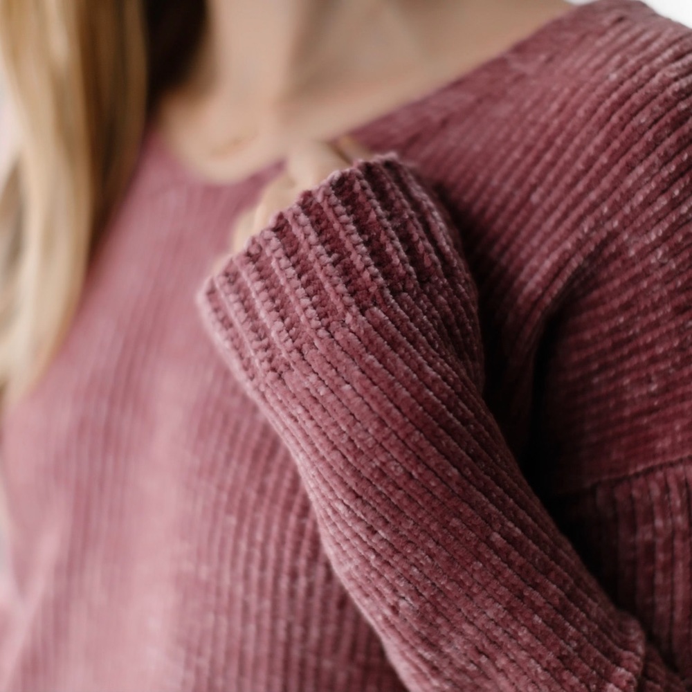 Chenille V Back Sweater - Picture 4 of 4