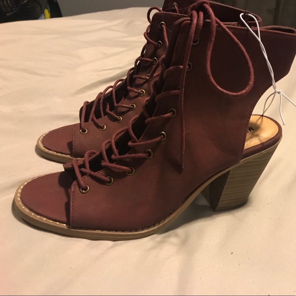 Chunk heels