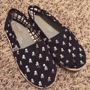 Skulls Tom’s *RARE*