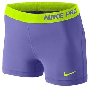 Nike Pro 💜 NWOT