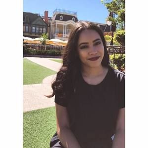 Meet your Posher, Angelina