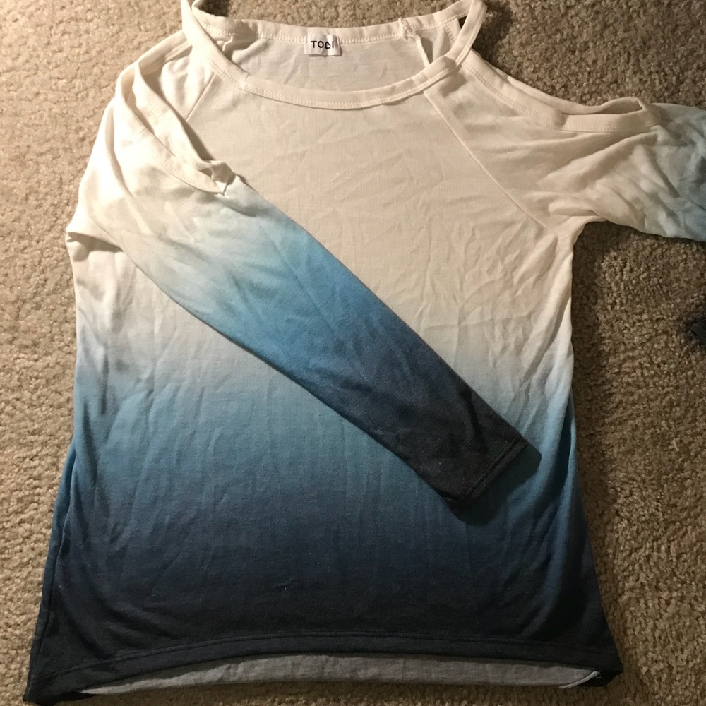 Shoulder Cut-Out Shirt