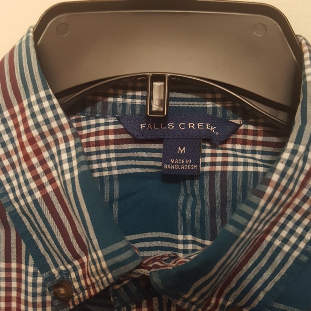 Button down shirt - Picture 2 of 3