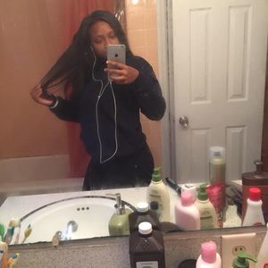 Meet your Posher, Kamerøn