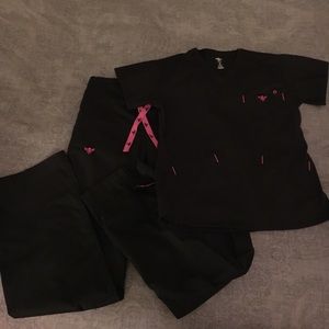 Med couture EZ flex scrubs