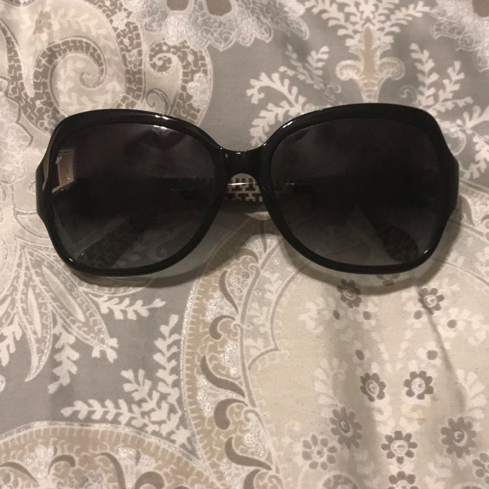 Tory Burch Black Sunglasses