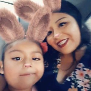 Meet your Posher, Lorena