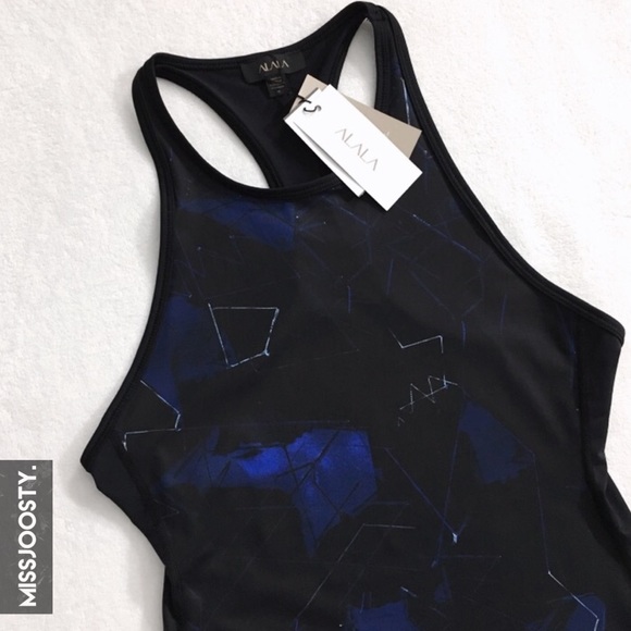 HOLIDAY SALE 🎁 ALALA Racerback Top NWT - Picture 1 of 7