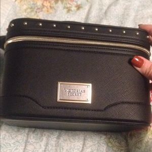 NWOT Hard shell Travel Case