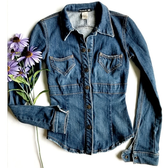 Frankie B. Jackets & Blazers - ⬇️1 HR SALE ⬇️Frankie B. Denim Jacket