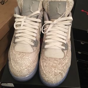 Air Jordan Laser 4