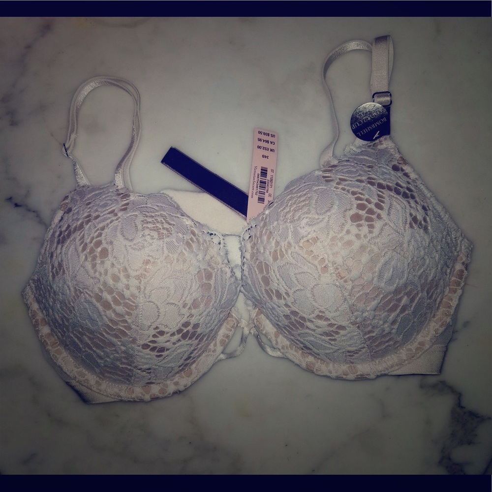BOMBSHELL BRA!