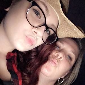 Meet your Posher, Ally