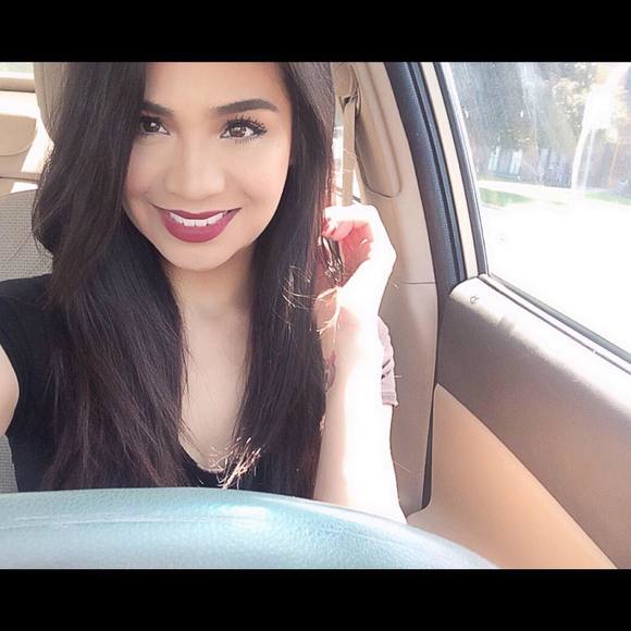 The name is Adriana. - Picture 3 of 3