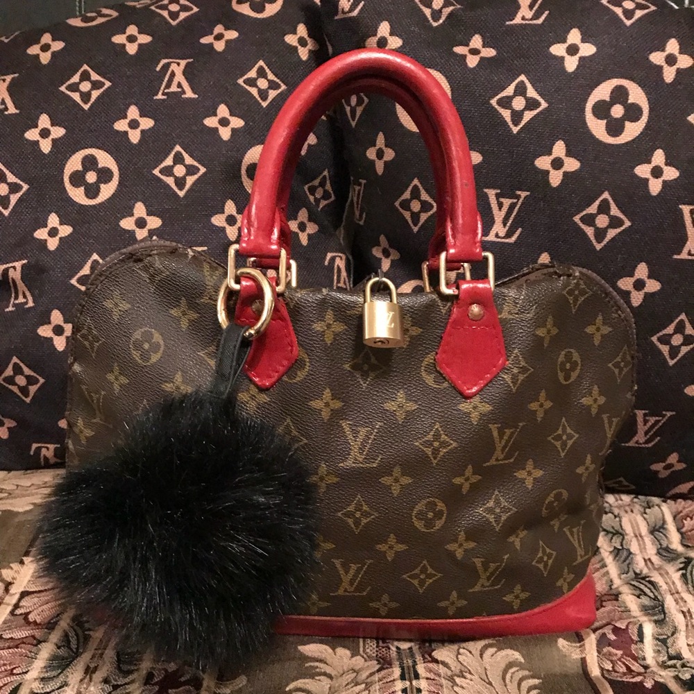 Vintage Authentic Alma