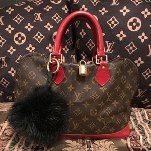 Vintage Authentic Alma