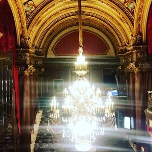 Meet your Posher, Caitlin