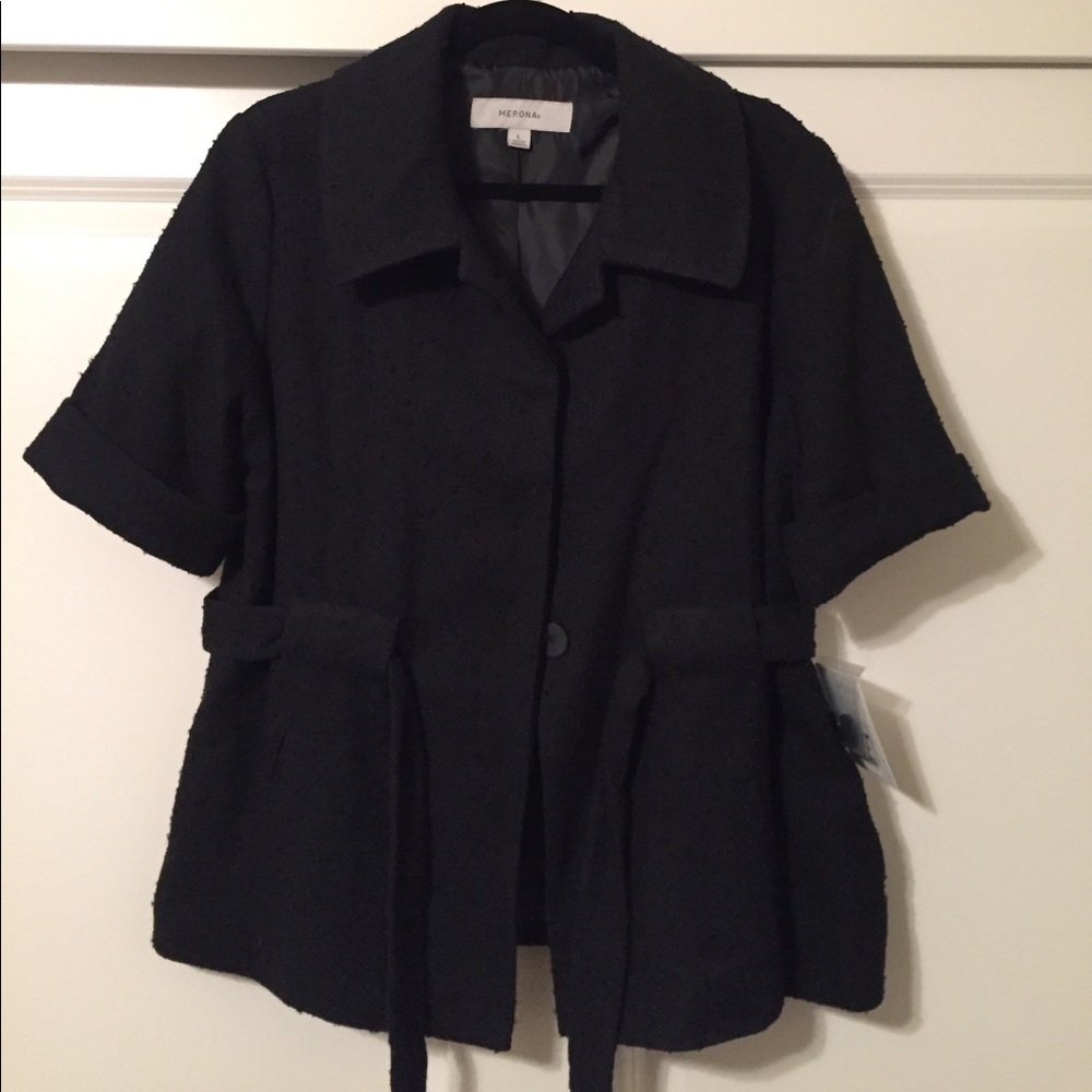 *NWT BLACK BELTED SHORT SLEEVE “TWEED” JACKET