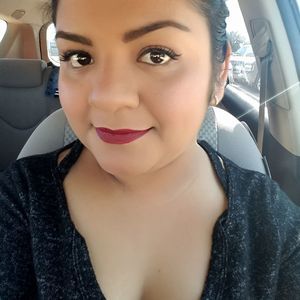 Meet your Posher, Karina