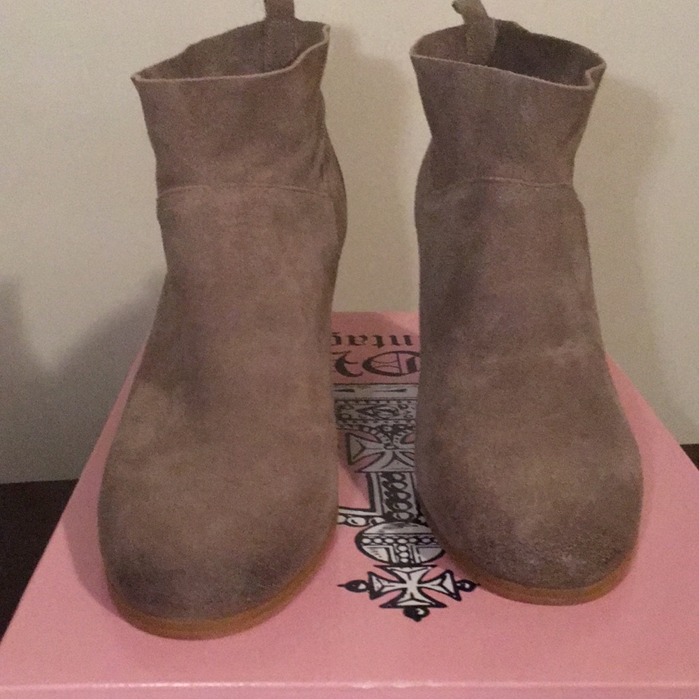 Taupe suede ankle booties