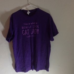 Purple cat lady tee shirt Size L
