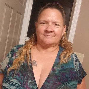 Meet your Posher, Annette