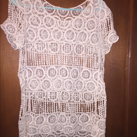 Crocheted shirt - Picture 2 of 2