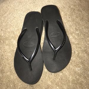 Havaiana black wedge flip flop